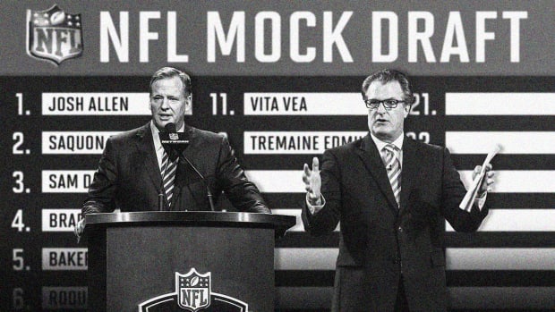 Kiper-Mock-Draft-blurred.jpg